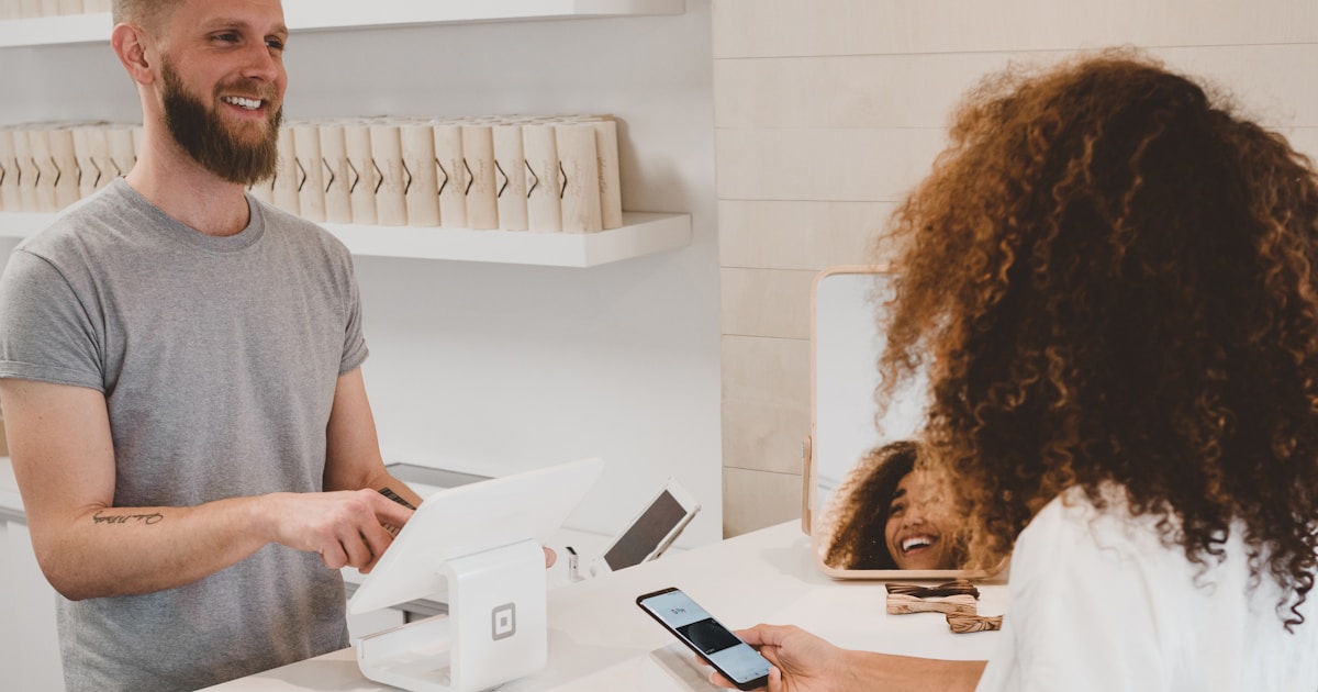 Shopify vs Wix eCommerce vs Custom: Which Is Right for UK Small Businesses?